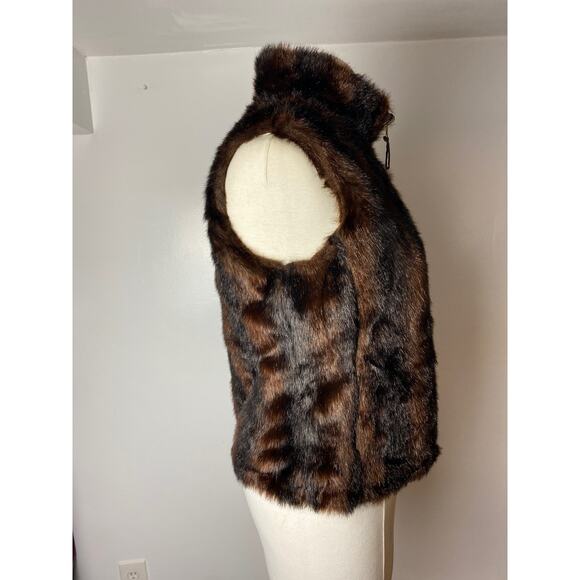 Unbranded Faux Fur Women's Reversible Vest Size Small 2 Pocket Dark Brown - Picture 2 of 11